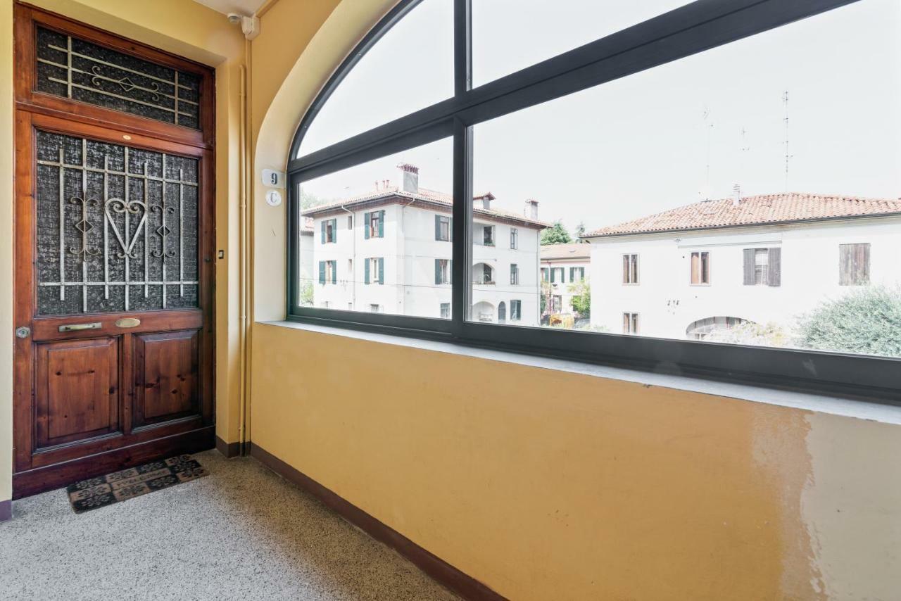 Prato Della Valle Roomy Flat Padova Exterior photo